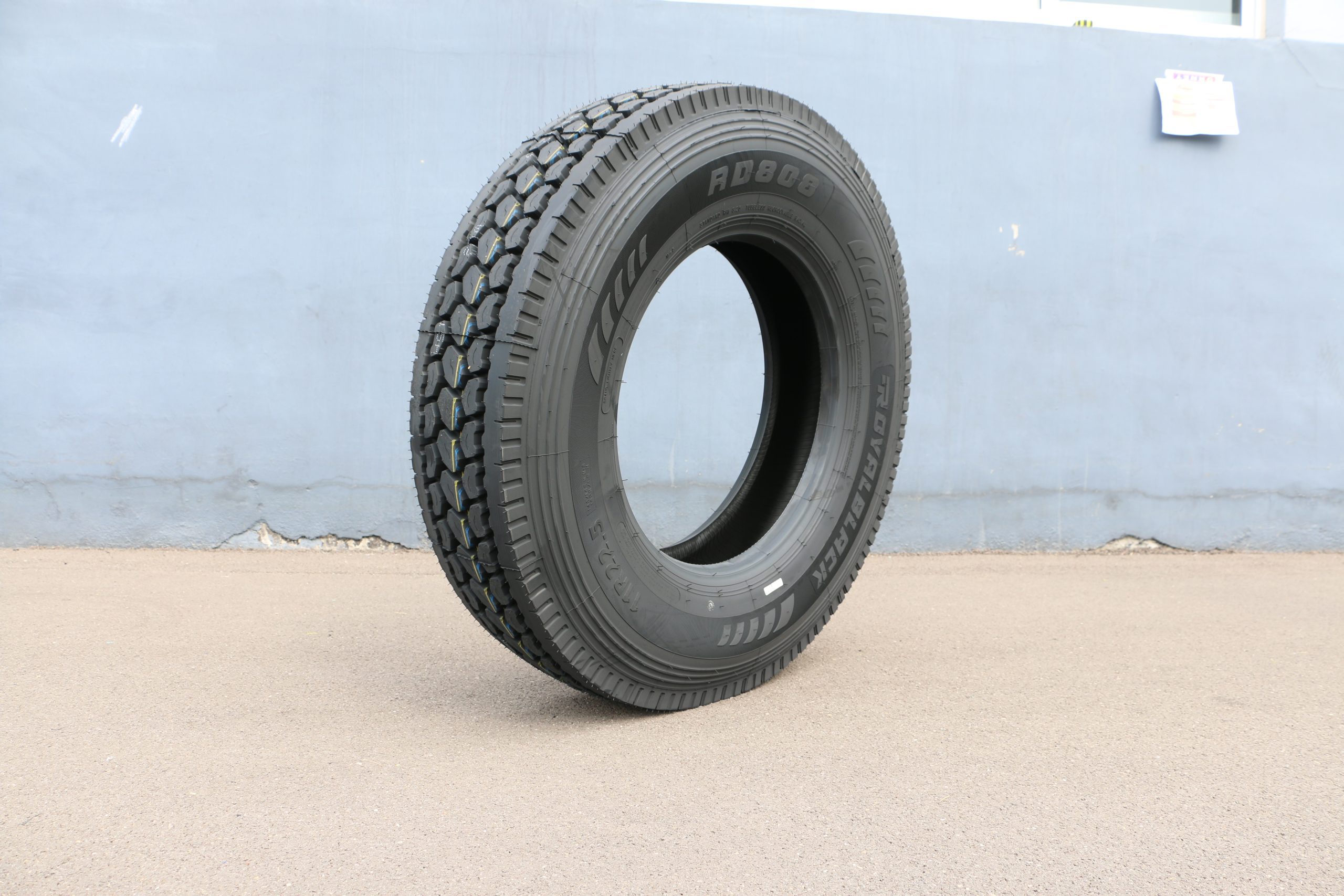 RD808 11R22.5 Royal Black – STAR MOTORZ