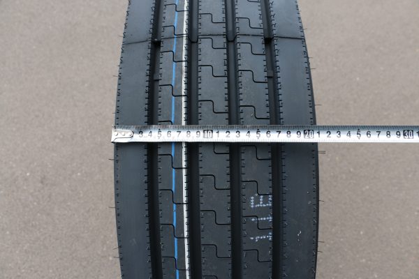 RS205 11R22.5 Royal Black - Image 5