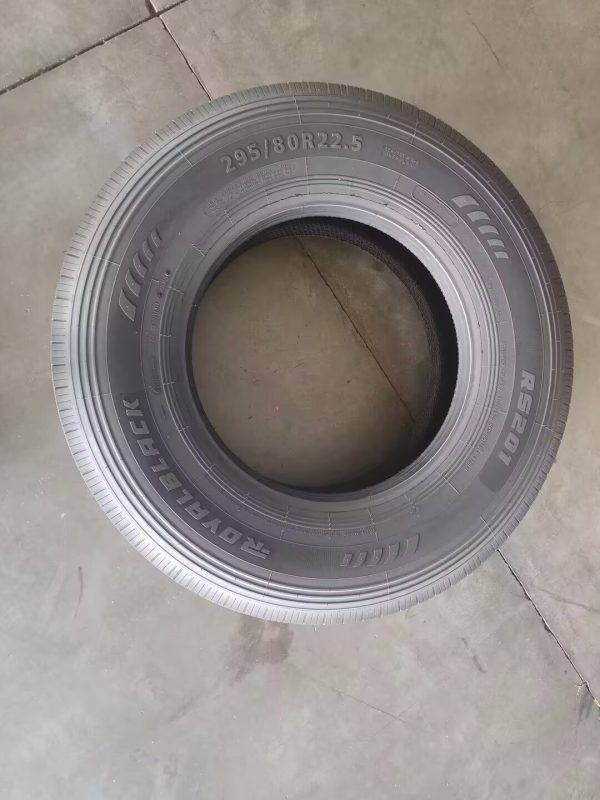 RS201 295/80R22.5 Royal Black - Image 4