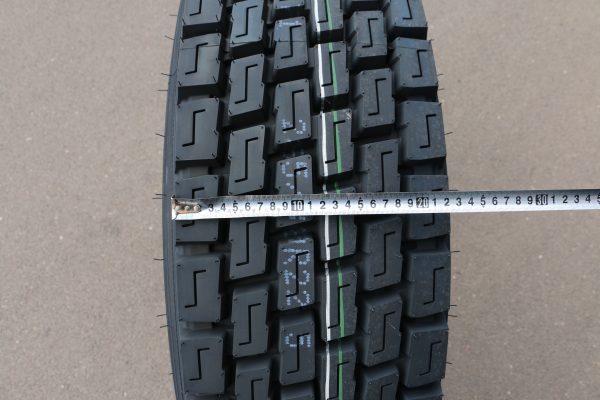 RD801 295/80R22.5 Royal Black - Image 5