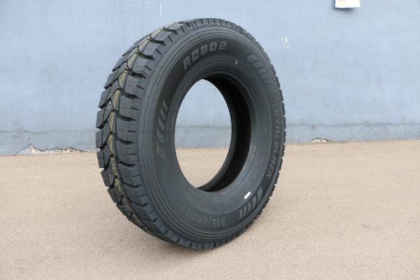 RD802 315/80R22.5 Royal Black - Image 2