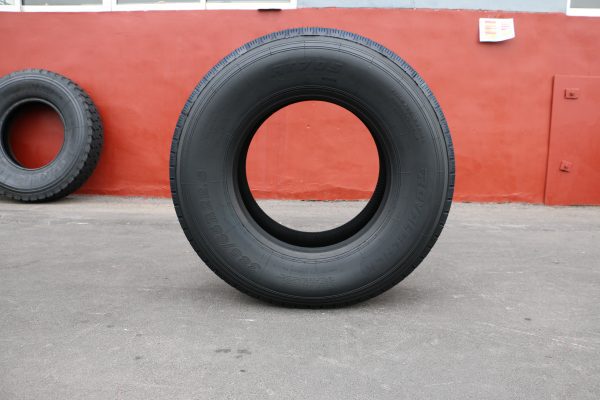 RT705 385/65R22.5 Royal Black - Image 3