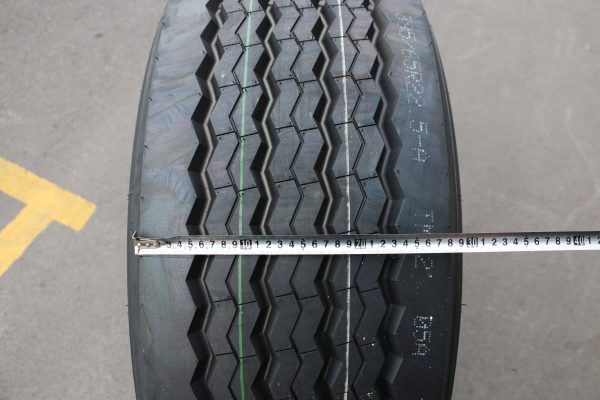 RT706 385/65R22.5 Royal Black - Image 5