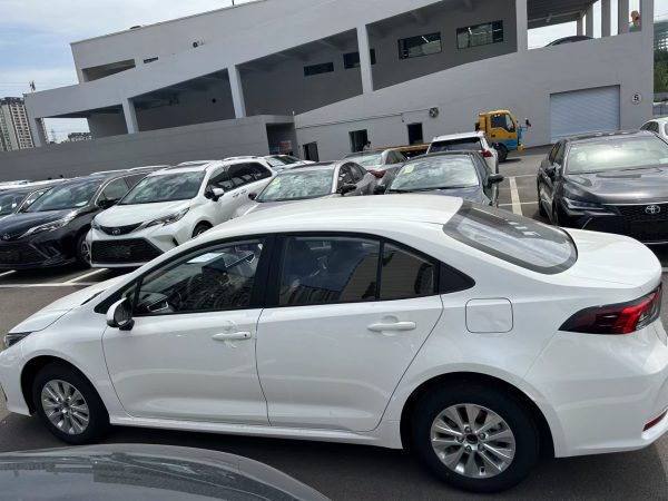 TOYOTA Corolla 1.2L Turbo 2025 - Image 10