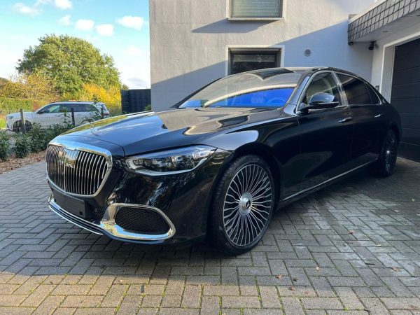 Mercedes-Maybach S580 MY2024 - Image 2