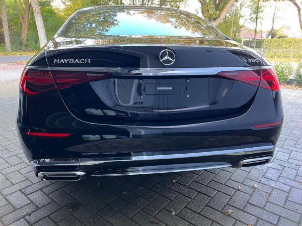 Mercedes-Maybach S580 MY2024 - Image 4