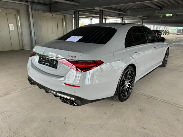 Mercedes Benz AMG S63 E Performance Sedan Long MY2024 - Image 5