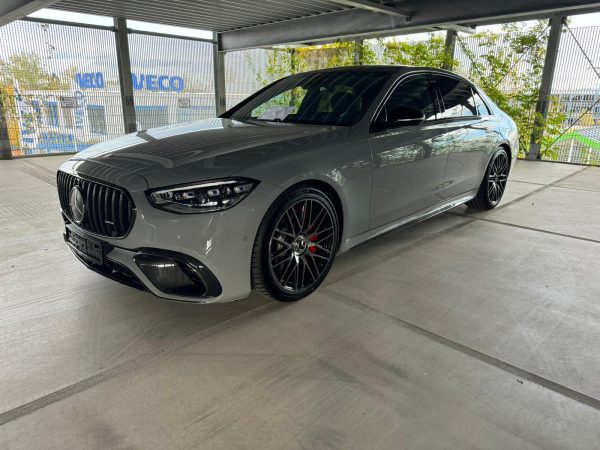Mercedes Benz AMG S63 E Performance Sedan Long MY2024 - Image 3