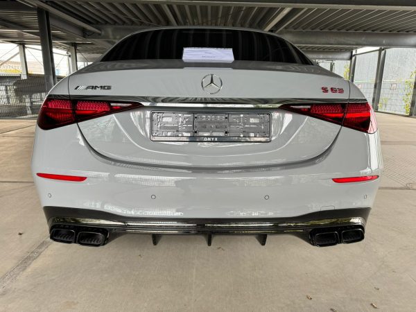 Mercedes Benz AMG S63 E Performance Sedan Long MY2024 - Image 9