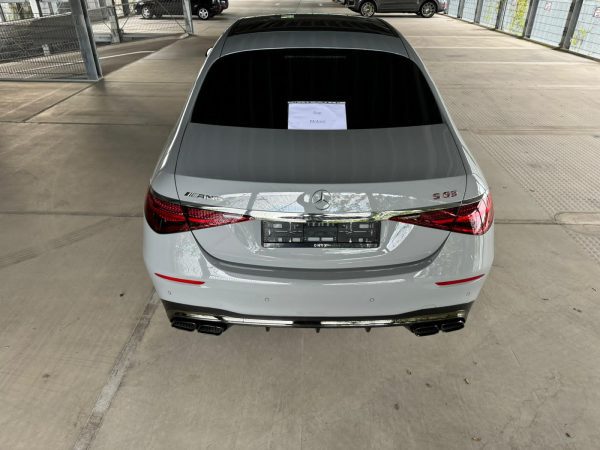 Mercedes Benz AMG S63 E Performance Sedan Long MY2024 - Image 10